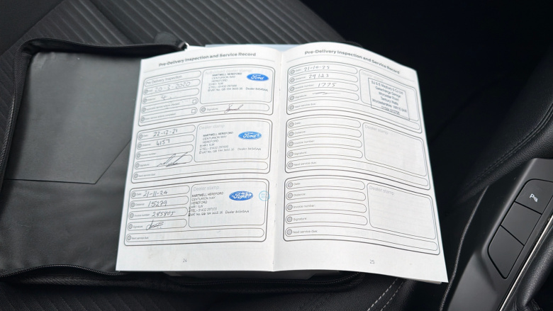 Ford Focus 1.0 EcoBoost 125 Titanium 5dr Petrol Hatchback